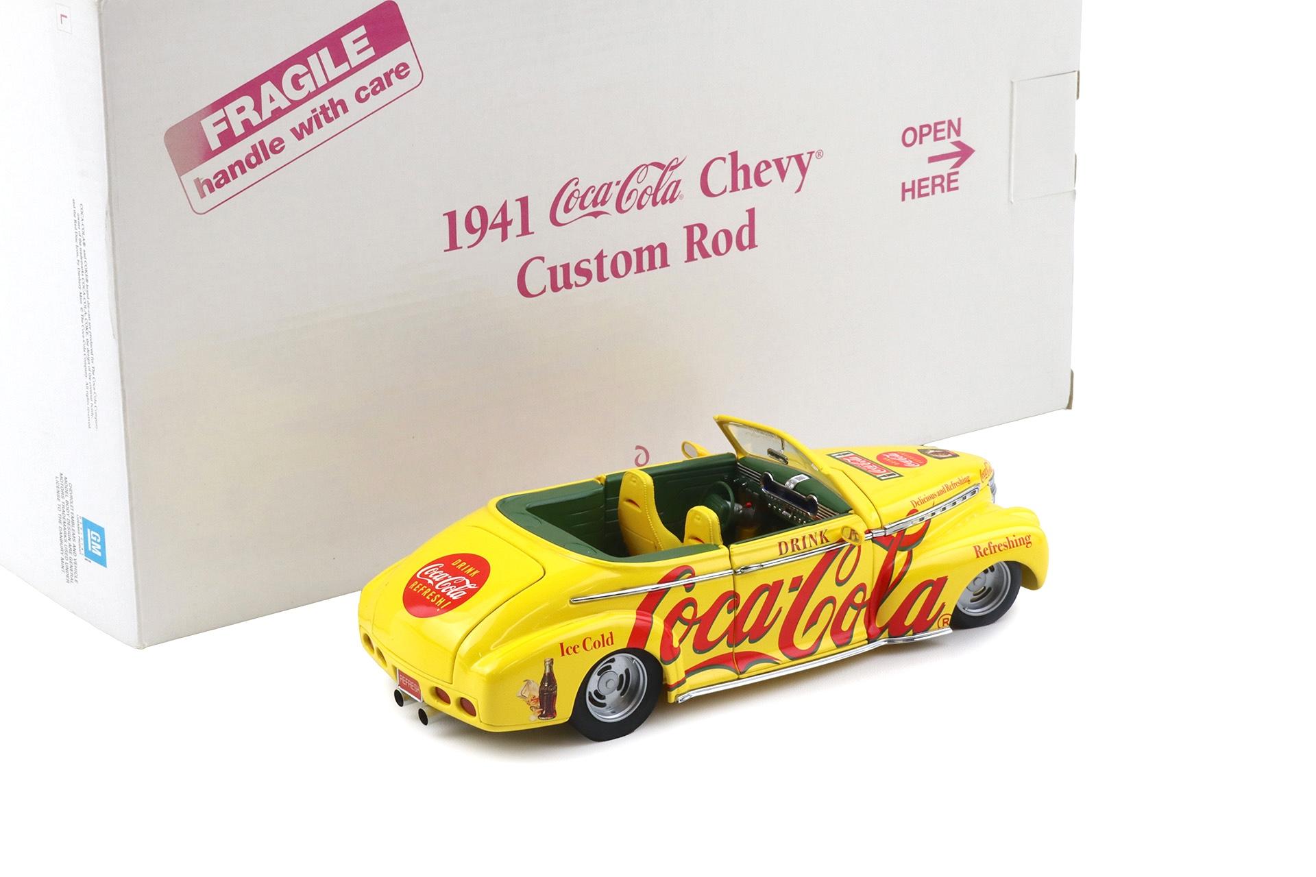 1:24 Danbury Mint 1941 Chevrolet Custom Rod Convertible Coca Cola yellow/ green