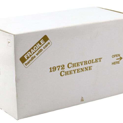 1:24 Danbury Mint 1972 Chevrolet Cheyenne Pickup Spanish gold/ Frost white