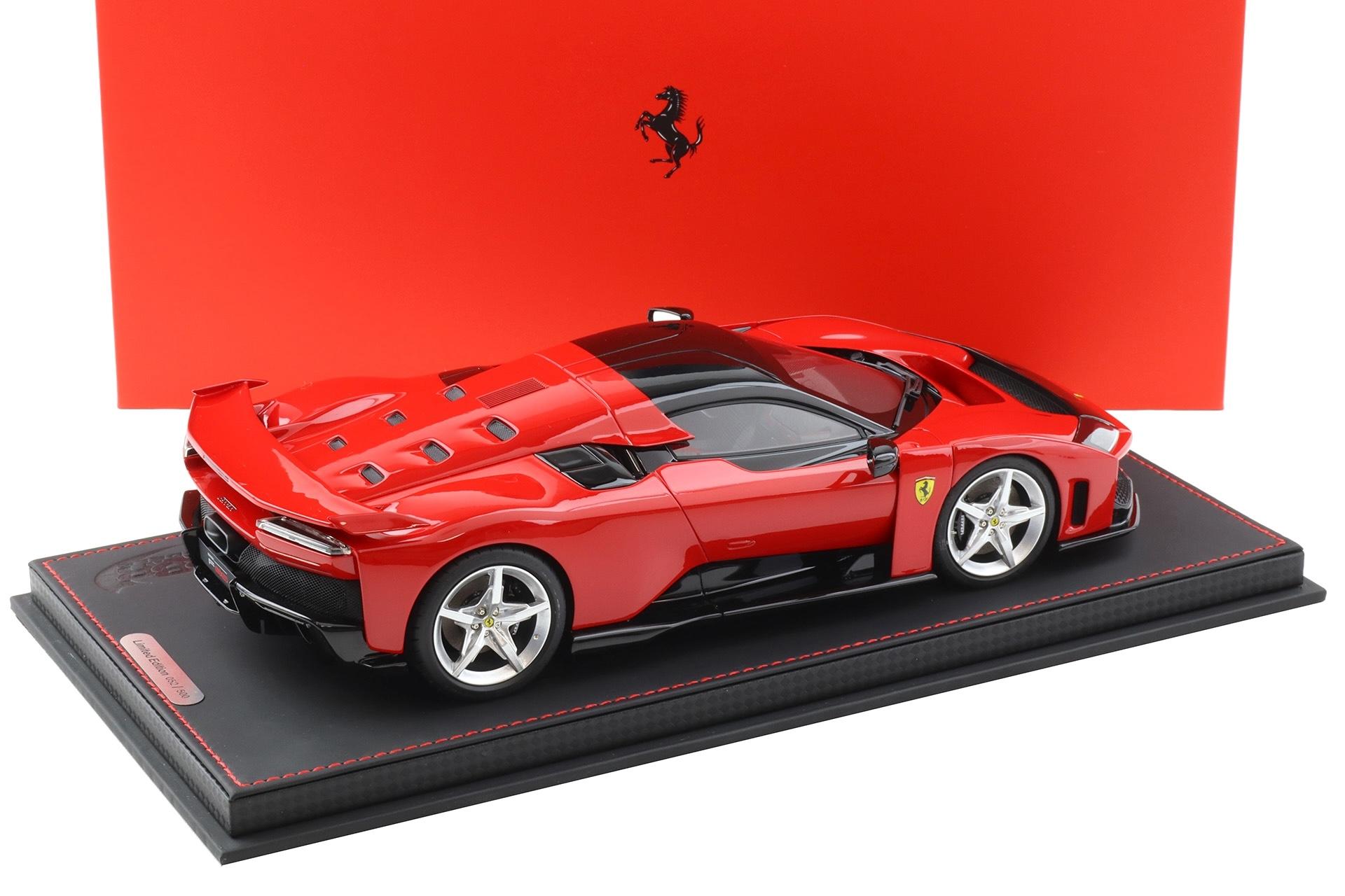 1:18 BBR Ferrari F80 Rosso Corsa red/ silver wheels with Showcase - Limited 500 pcs.