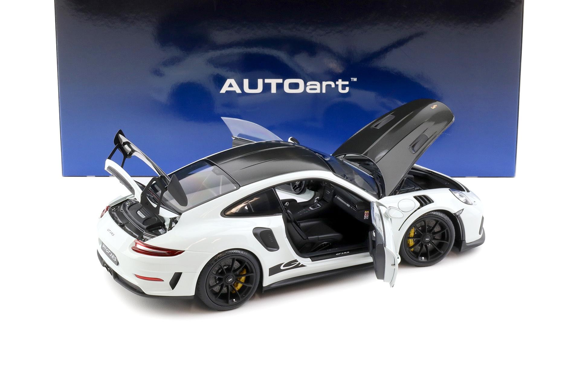 1:18 AUTOart Porsche 911 991.2 GT3 RS Weissach Package white 78176