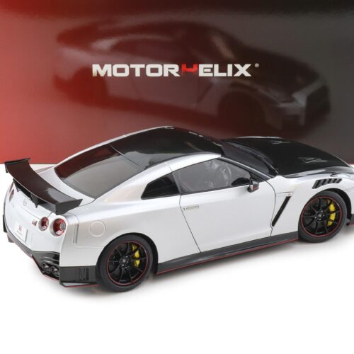 1:18 Motorhelix Nissan GT-R Nismo R35 Special Edition 2022 Ultimate Metal silver M83528