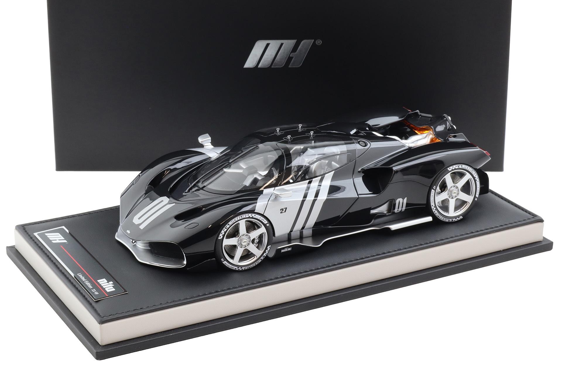 1:18 Motorhelix Resin Nilu 27 V12 6.5l black water/ park black MH031BW