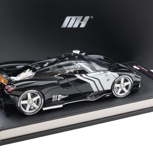 1:18 Motorhelix Resin Nilu 27 V12 6.5l black water/ park black MH031BW
