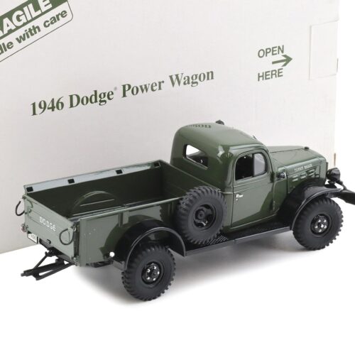 1:24 Danbury Mint 1946 Dodge Power Wagon Pickup Seawolf Submarine green/ black