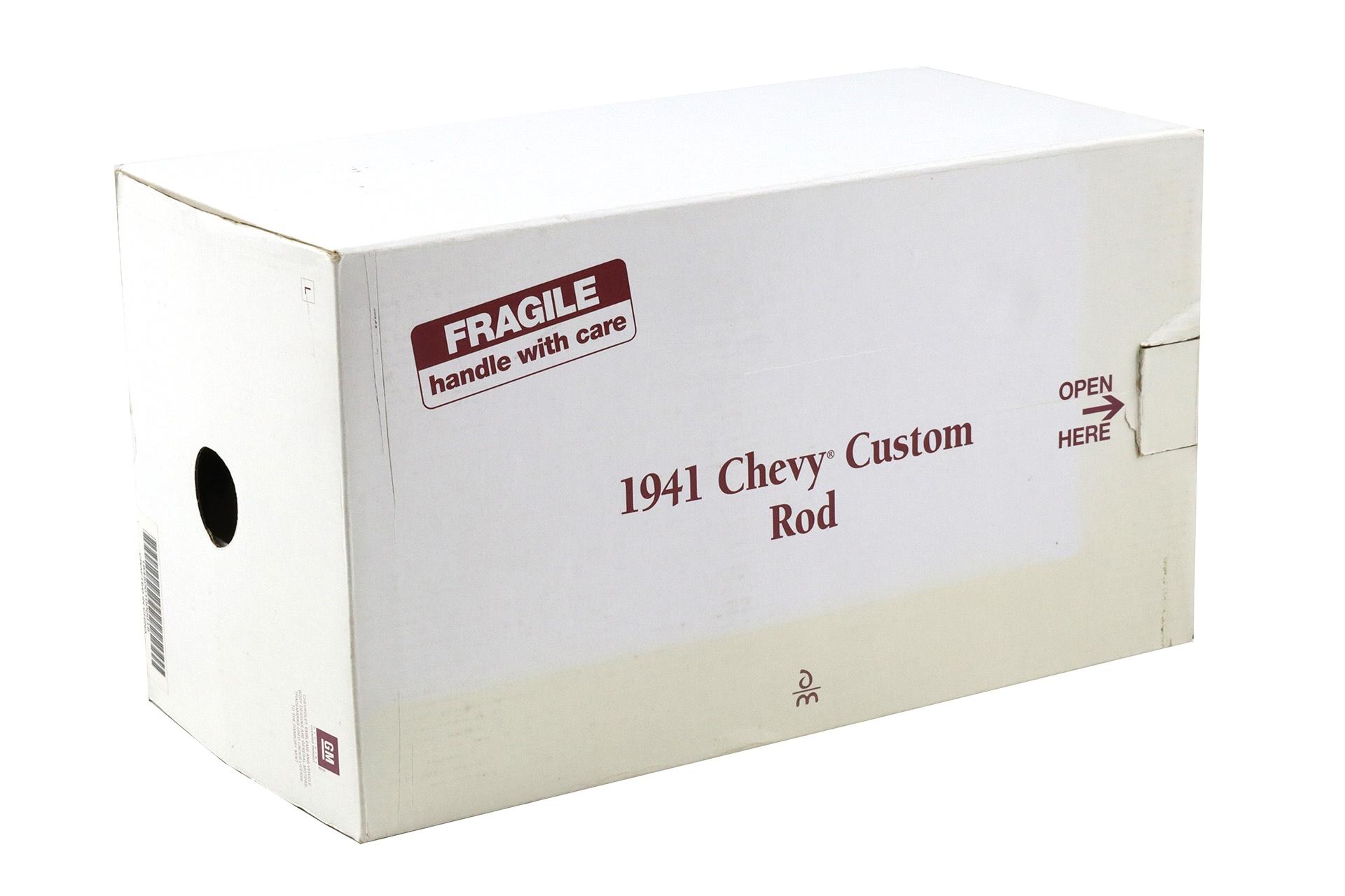 1:24 Danbury Mint 1941 Chevrolet Custom Rod Candy Cherry red