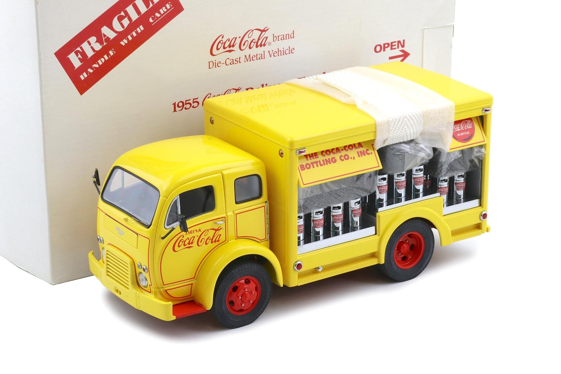1:24 Danbury Mint 1955 Coca Cola Delivery Truck yellow