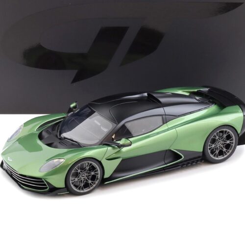 1:18 GT Spirit GT558 Aston Martin Valhalla Iridescent Emerald green 2025