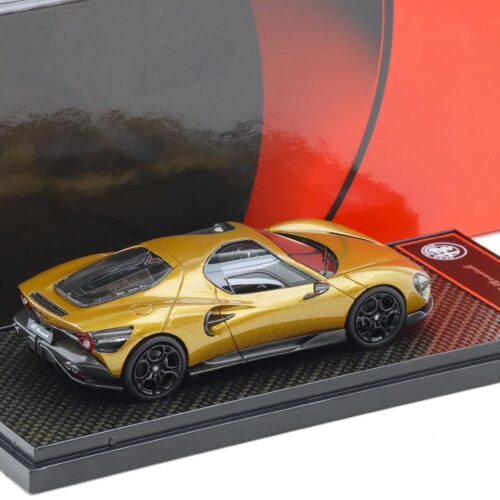 1:43 BBR Alfa Romeo 33 Stradale Ocra gold metallic - Limited 133 pcs.