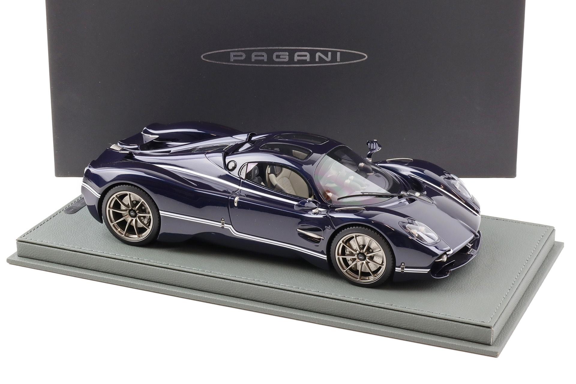 1:18 BBR Pagani Utopia Blu Midnight Glossy blue - Limited 100 pcs.