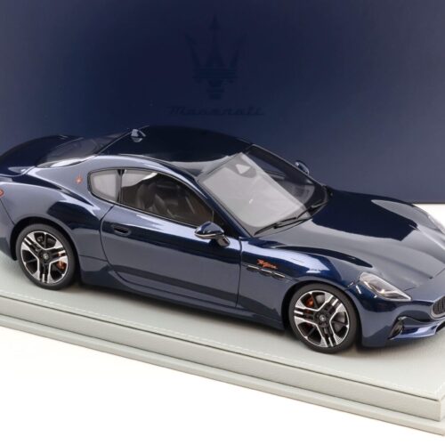 1:18 BBR Maserati Granturismo Folgore 2023 Blu Nobile metallic DEALER VERSION