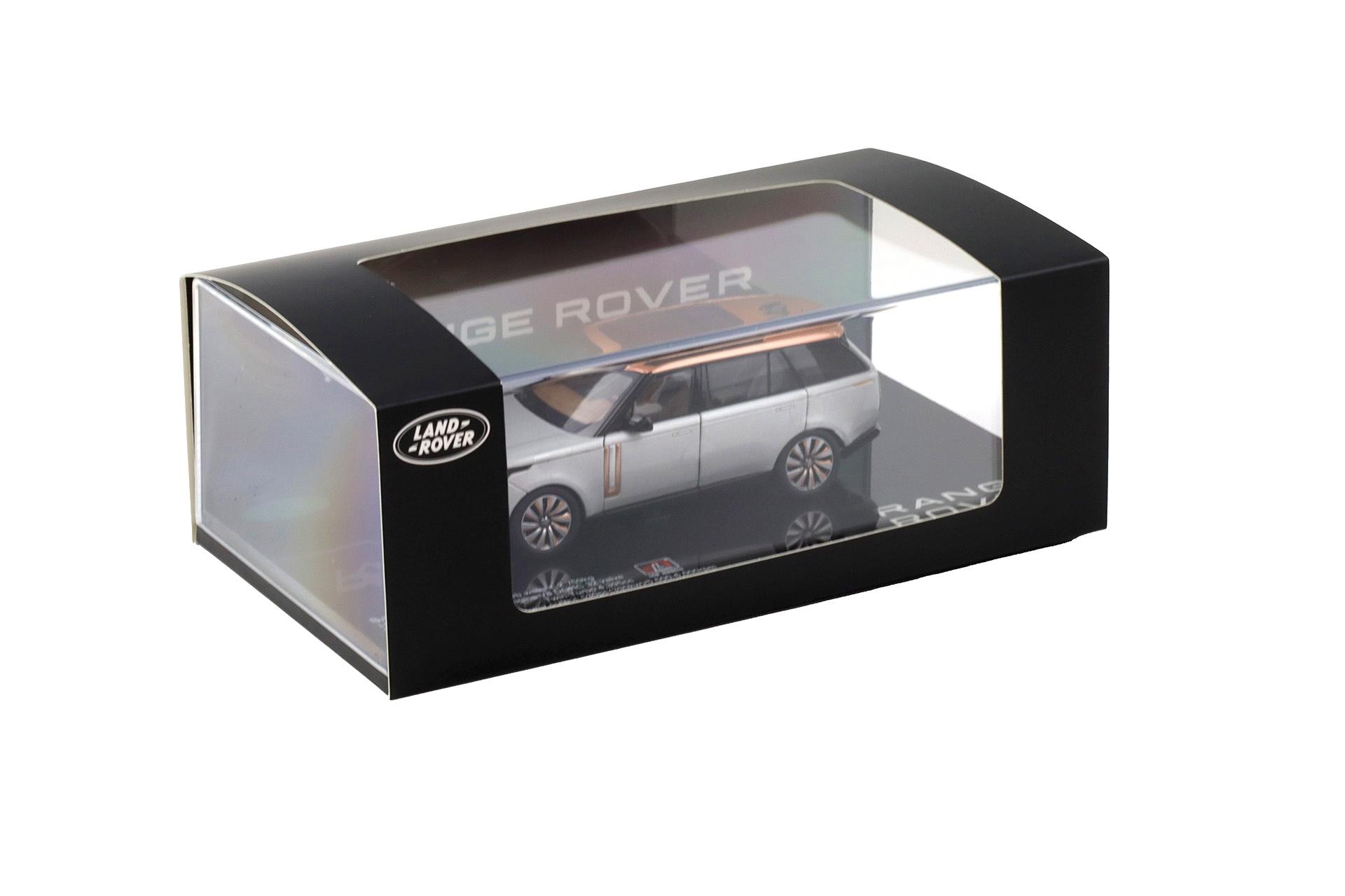 1:43 LCD Models Land Rover Range Rover SV SERENITY silver metallic LCD43014-SI