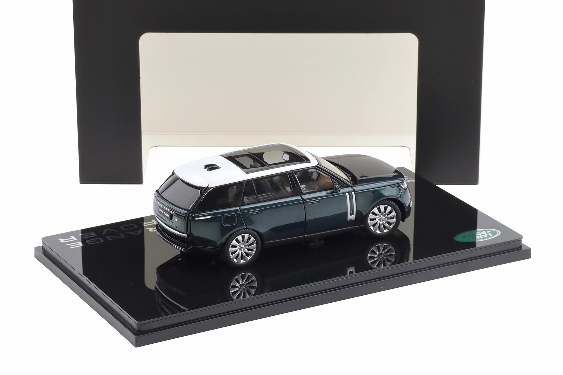 1:43 LCD Models Land Rover Range Rover SV SERENITY green/ white LCD43014-GW
