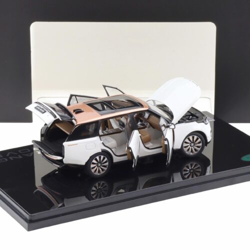 1:43 LCD Models Land Rover Range Rover SV SERENITY white/ gold LCD43014-WH
