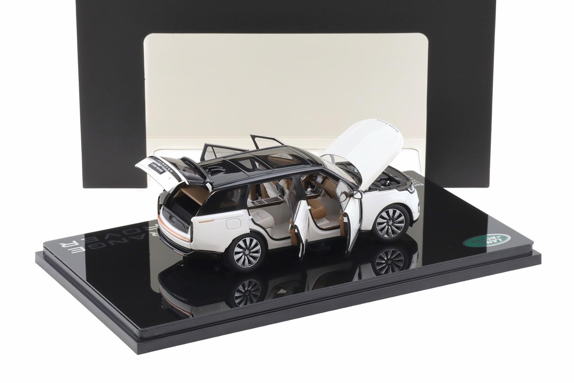1:43 LCD Models Land Rover Range Rover SV SERENITY white/ black LCD43014-WB