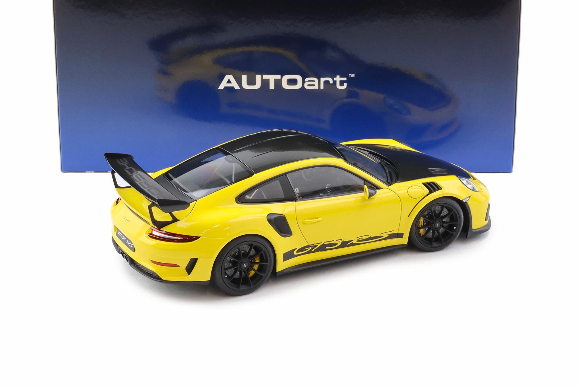 1:18 AUTOart Porsche 911 991.2 GT3 RS Weissach Package Racing yellow 78178