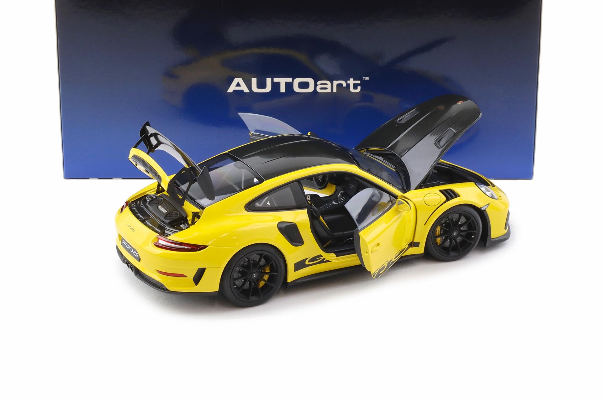 1:18 AUTOart Porsche 911 991.2 GT3 RS Weissach Package Racing yellow 78178
