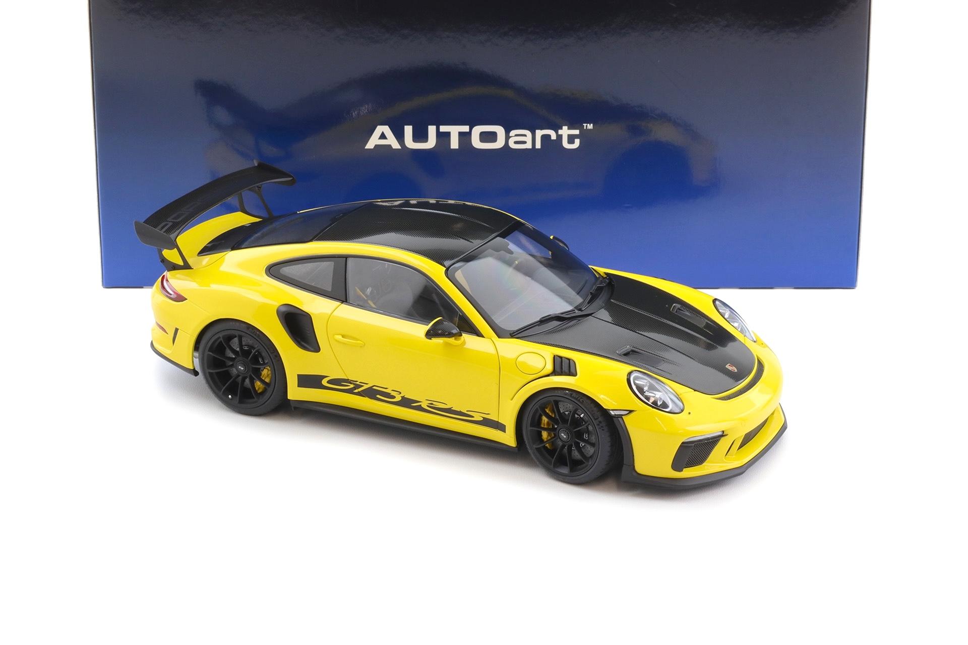 1:18 AUTOart Porsche 911 991.2 GT3 RS Weissach Package Racing yellow 78178