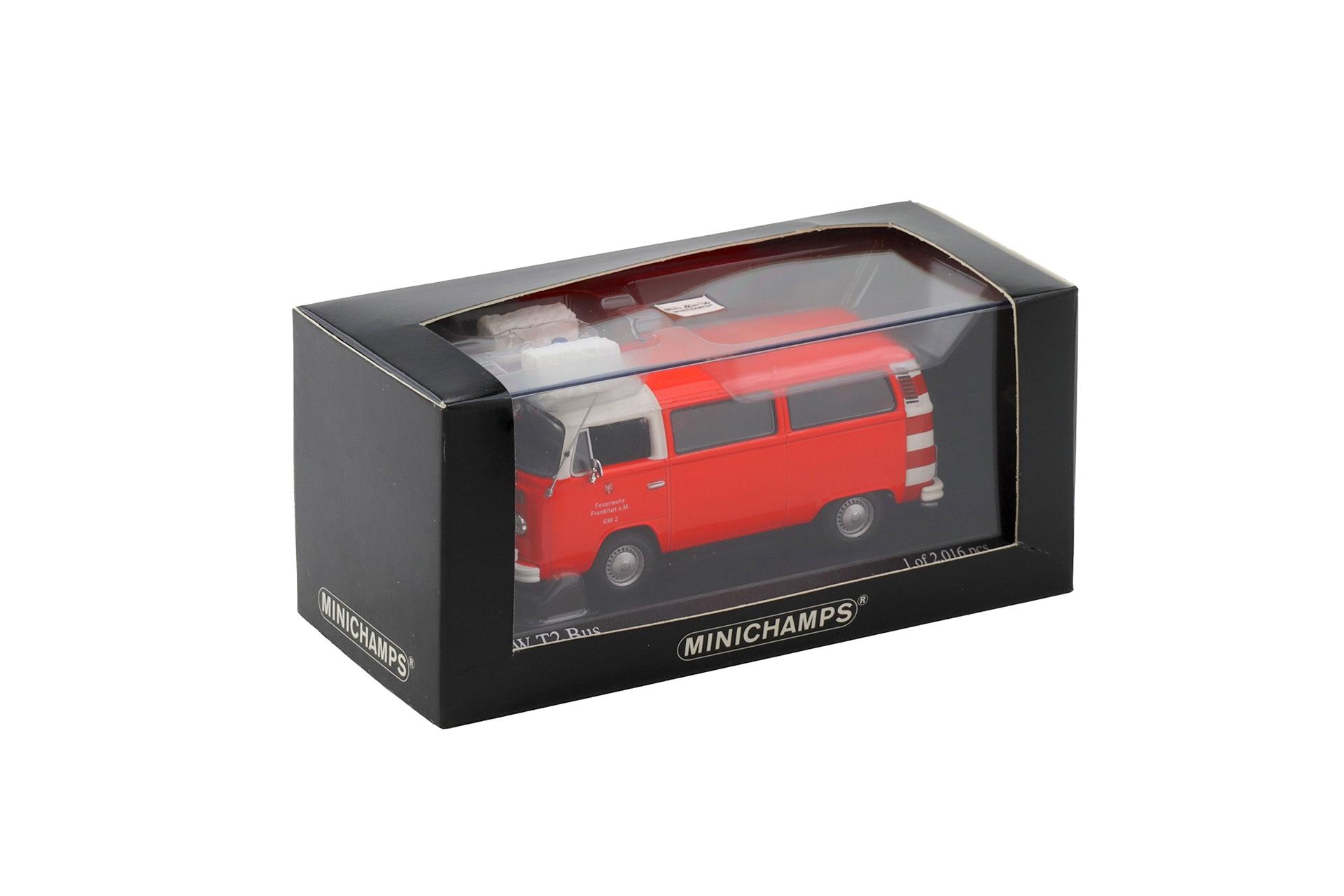 1:43 Minichamps VW T2 Bus 1976 Feuerwehr Frankfurt red/ white