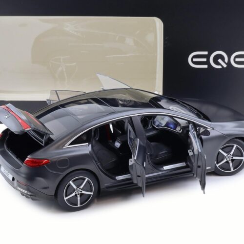 1:18 NZG Mercedes EQE V295 Limousine AMG Line graphite grey magno DEALER VERSION