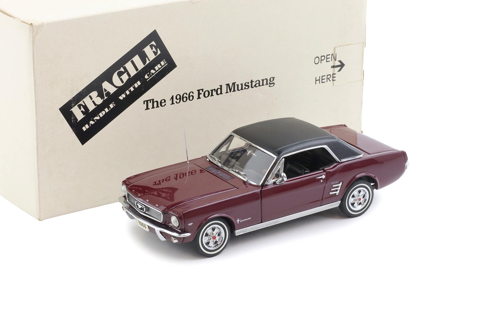 1:24 Danbury Mint 1966 Ford Mustang Coupe Vintage Burgundy/ black