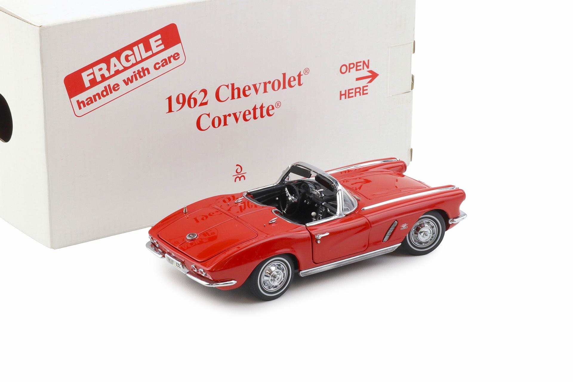 1:24 Danbury Mint 1962 Chevrolet Corvette Convertible Roman red