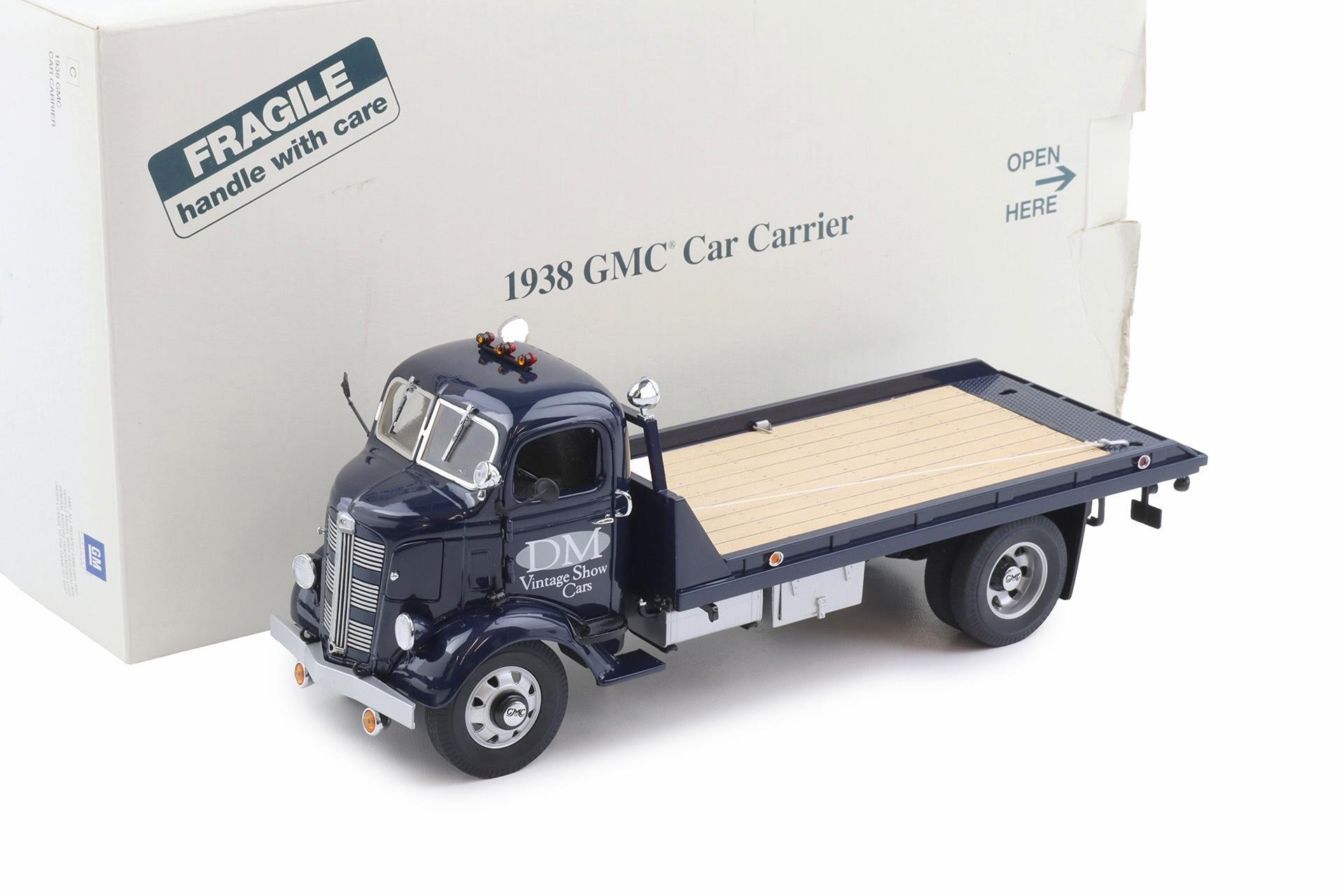1:24 Danbury Mint 1938 GMC Car Carrier Cab over Engine DM Vintage Show Cars