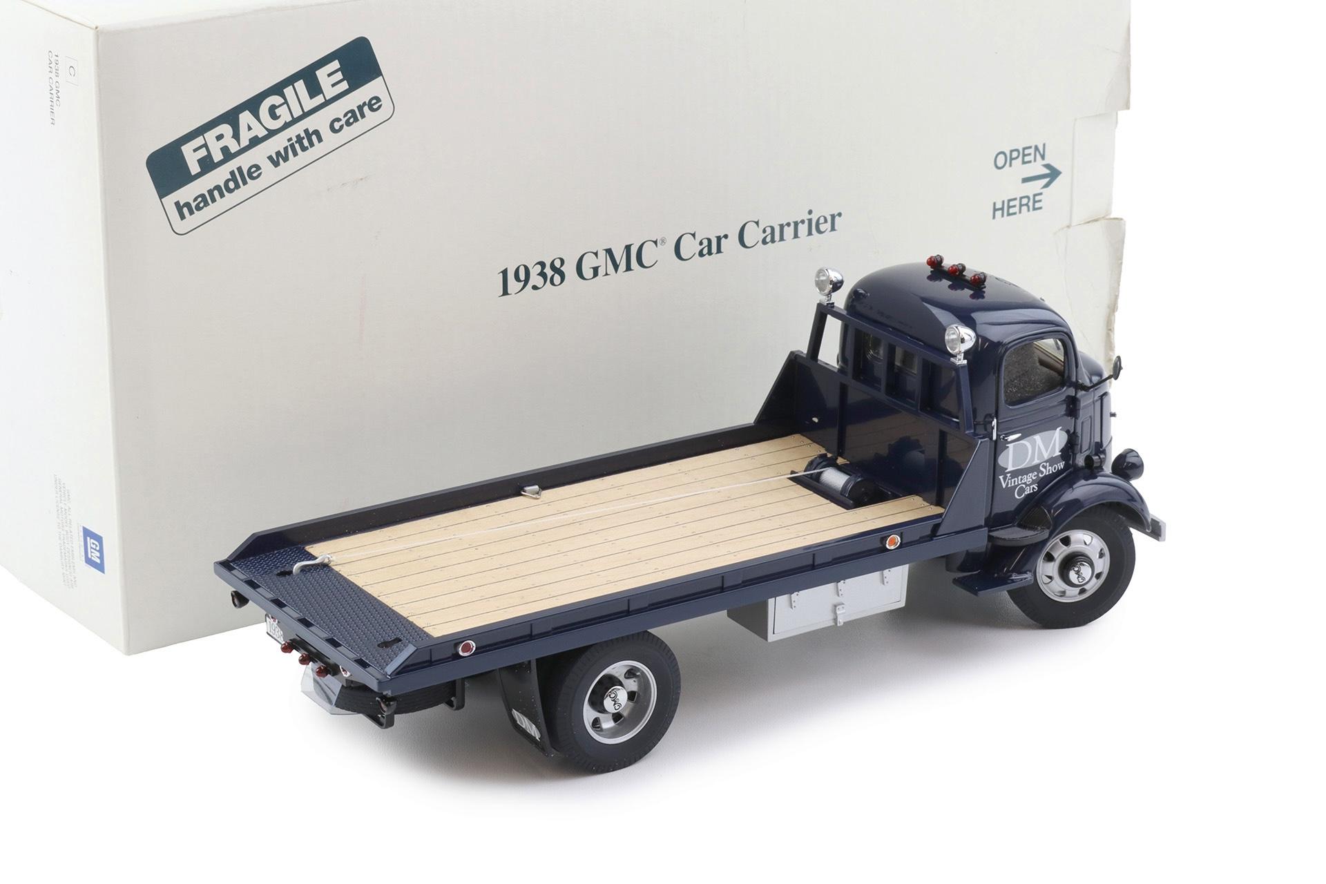 1:24 Danbury Mint 1938 GMC Car Carrier Cab over Engine DM Vintage Show Cars