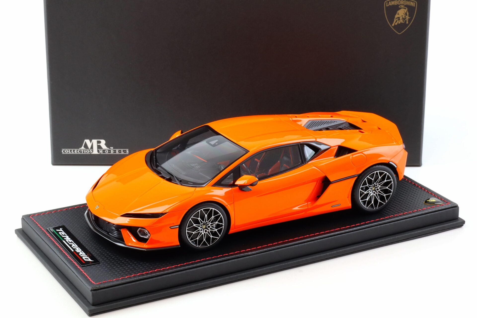 ID 101816 orig.jpg 1:18 MR Collection Lamborghini Temerario Arancio Apodis orange - Limited 99 pcs.