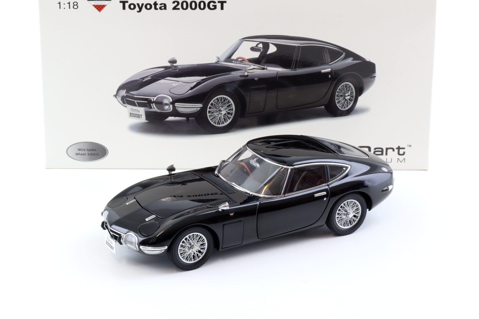 ID 102776 orig.jpg 1:18 AUTOart Toyota 2000 GT Coupe black/ wire spoke wheels DIECAST 78750