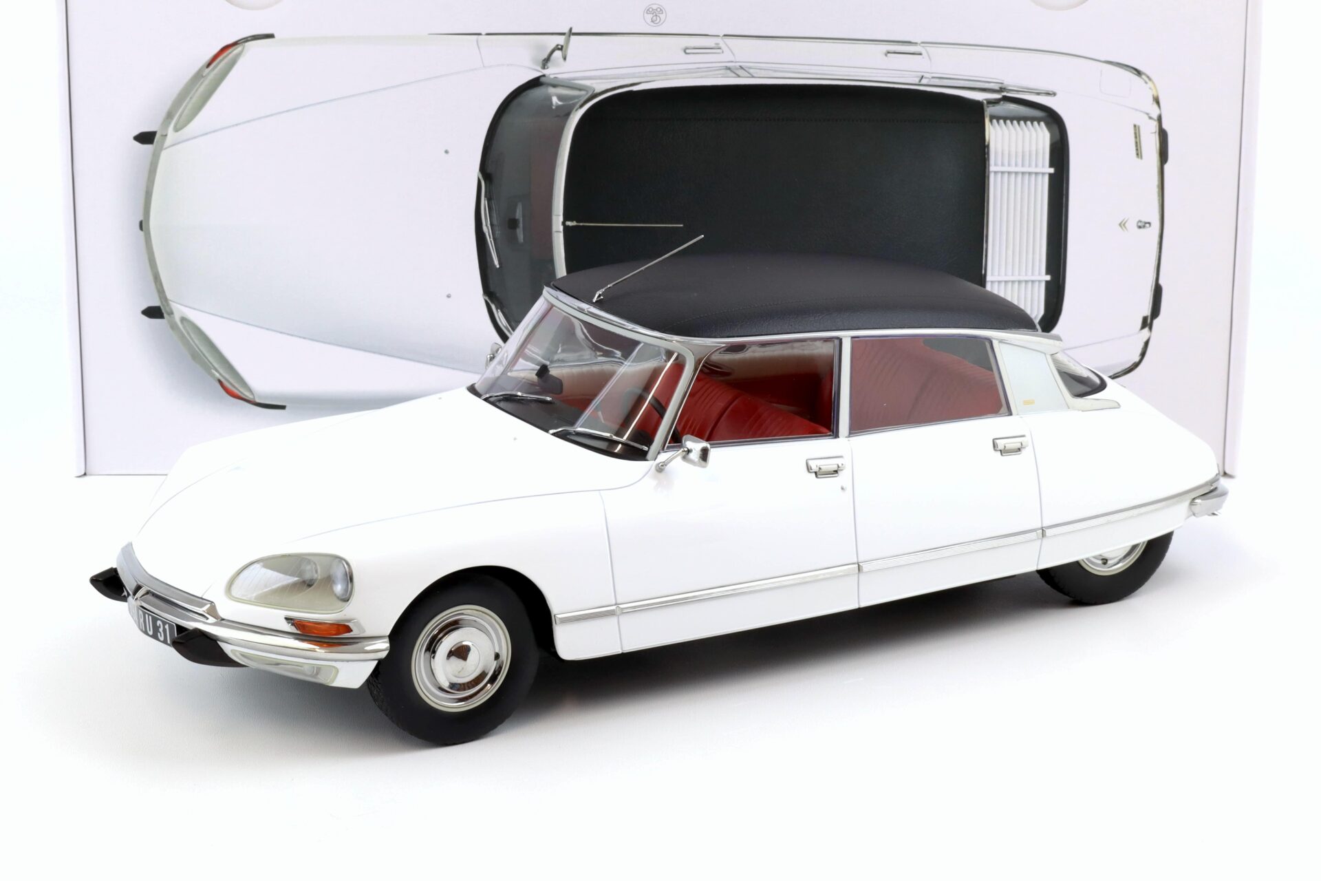 ID 103151 orig.jpg 1:12 Norev Citroen DS 23 Pallas 1973 white & black vinyl roof 121731 - Limited 200 pcs.
