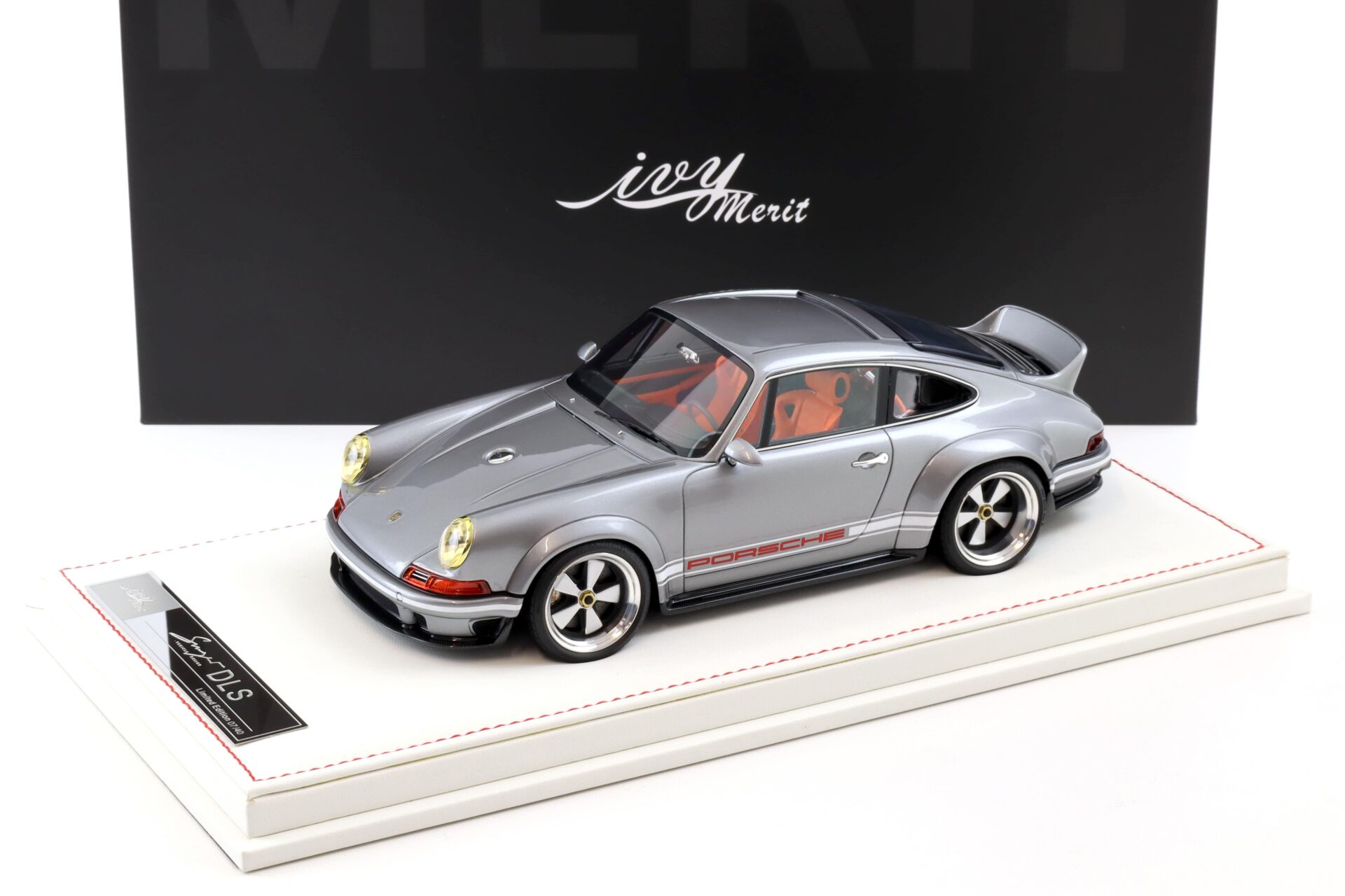 ID 103467 orig.jpg 1:18 IVY Model Merit Porsche 911 Singer DLS Race X metallic grey IM1835PX