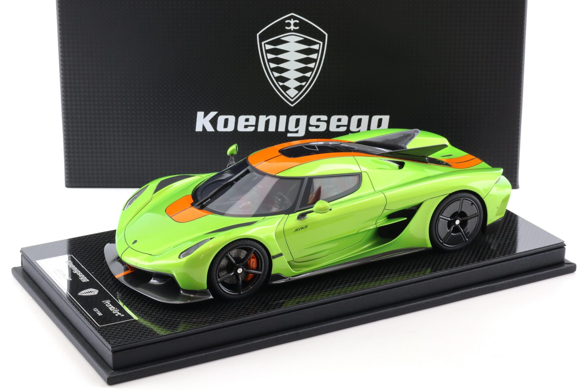 ID 103509 orig.jpg 1:18 FrontiArt Koenigsegg Jesko Absolute Jesko green F152-195 - Limited 100 pcs.