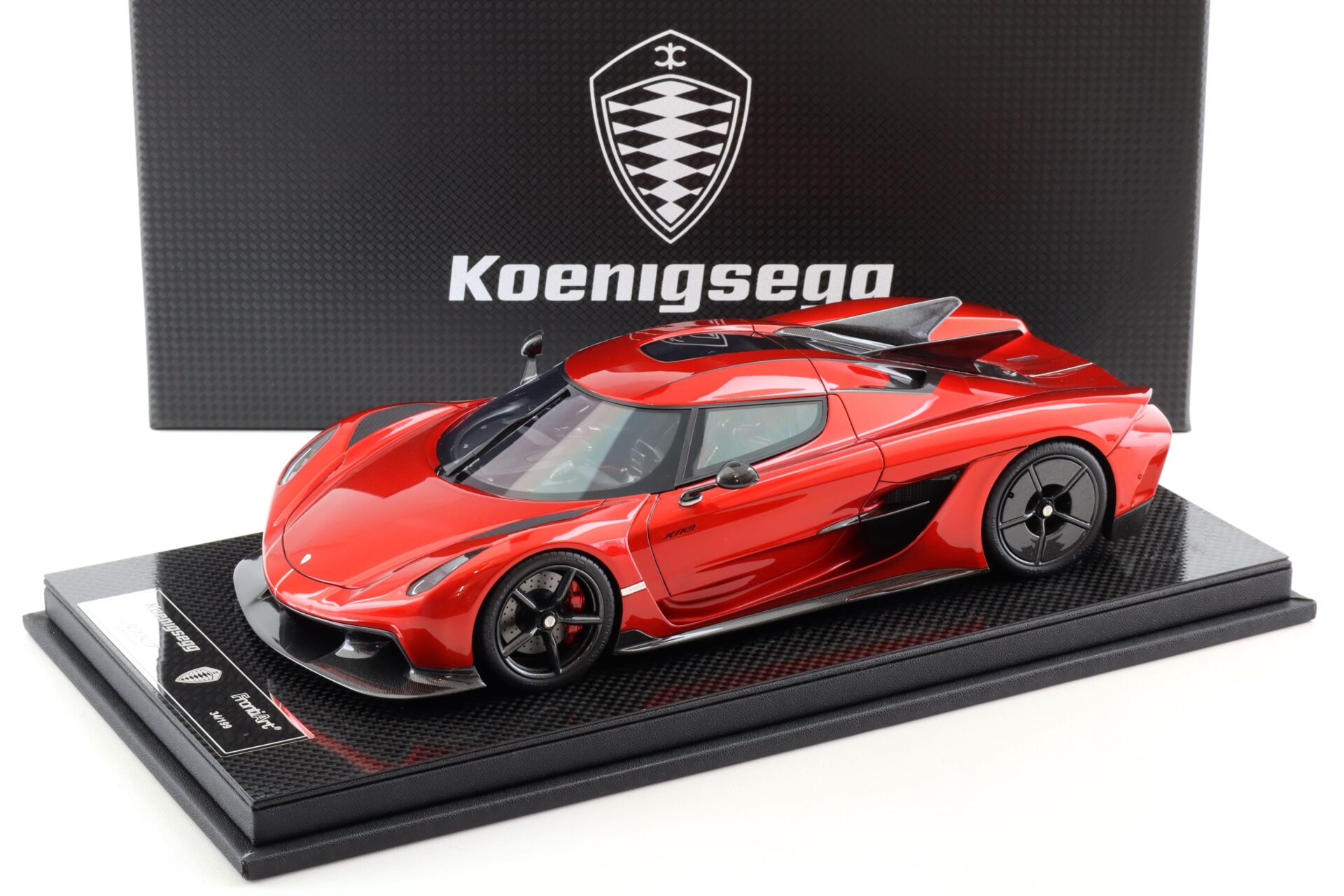 ID 103511 orig.jpg 1:18 FrontiArt Koenigsegg Jesko Absolute Apple red F160-77 - Limited 199 pcs.