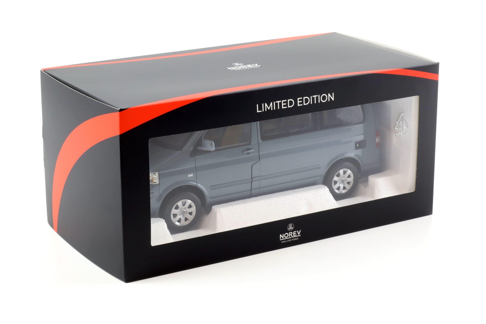 1:18 Norev VW T5 California 2003 Off-Road grey metallic - Limited 1000 pcs.