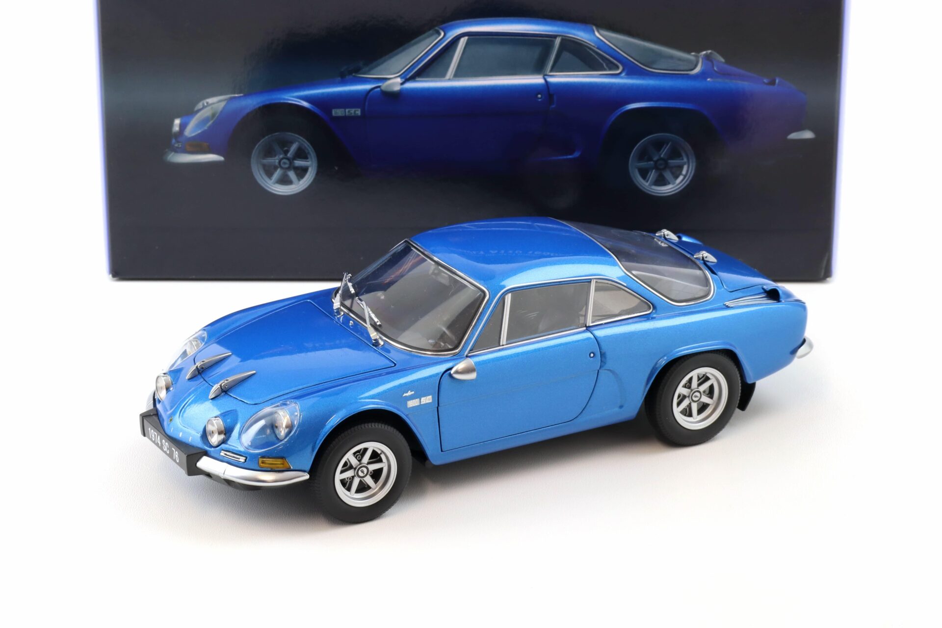 ID 103851 orig.jpg 1:18 Kyosho Alpine Renault A110 1600SC 1974 blue metallic 08482BL