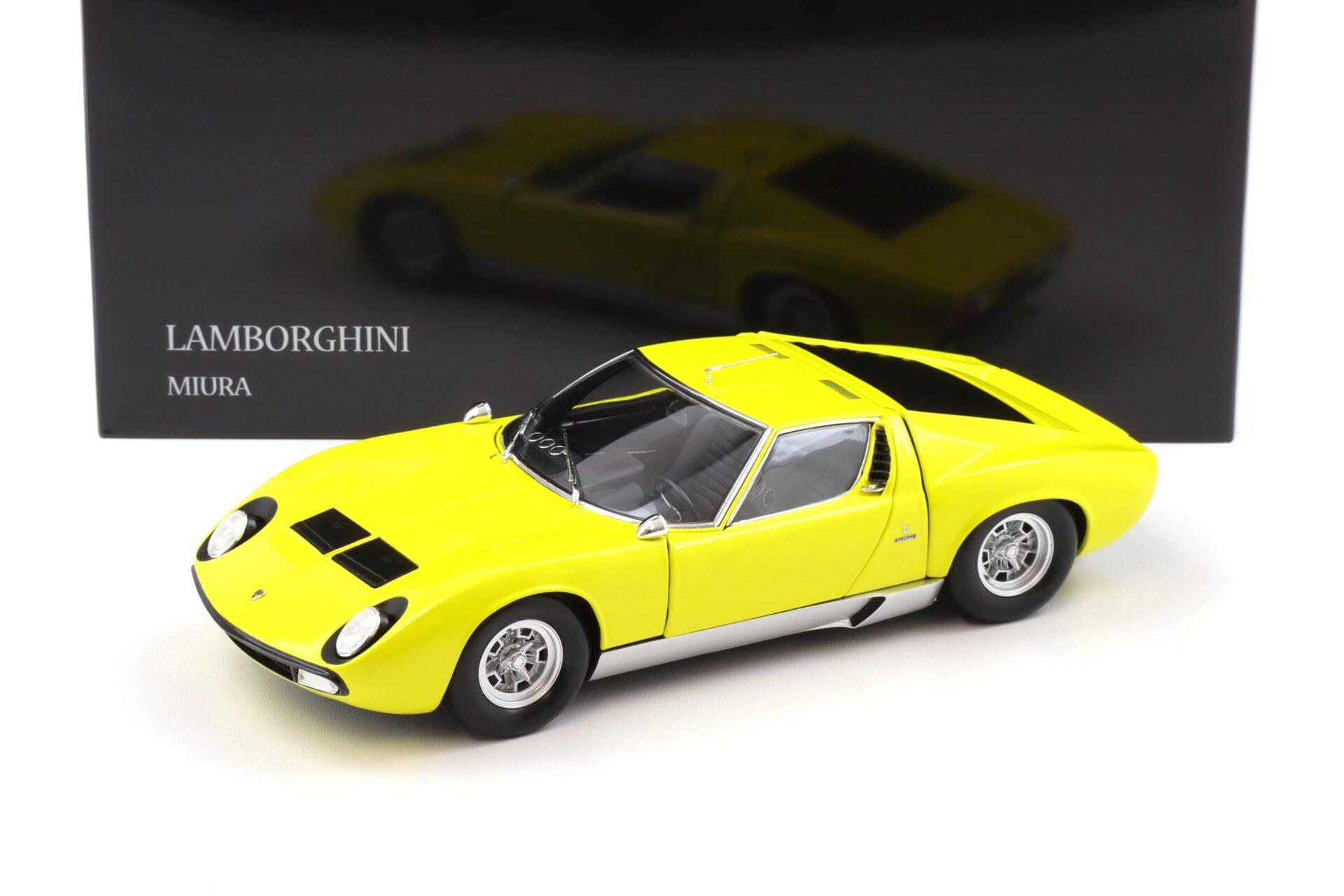 ID 104124 orig.jpg 1:18 Kyosho Lamborghini Miura P400SV yellow/ silver 08317Y