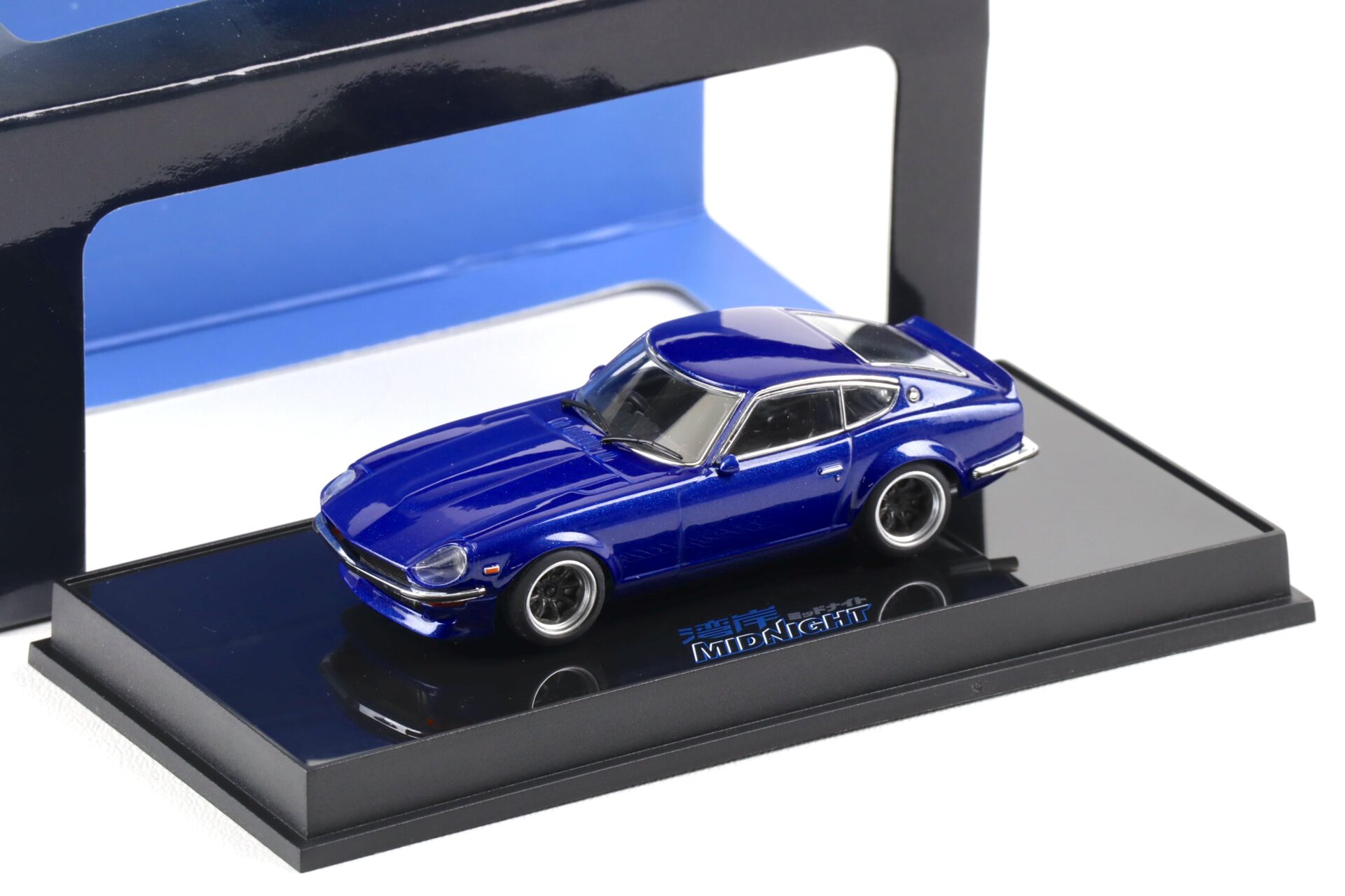 1:64 AUTOart Nissan Fairlady Z (S30) Wangan Midnight Akuma no Z dark blue Comic 4 Version