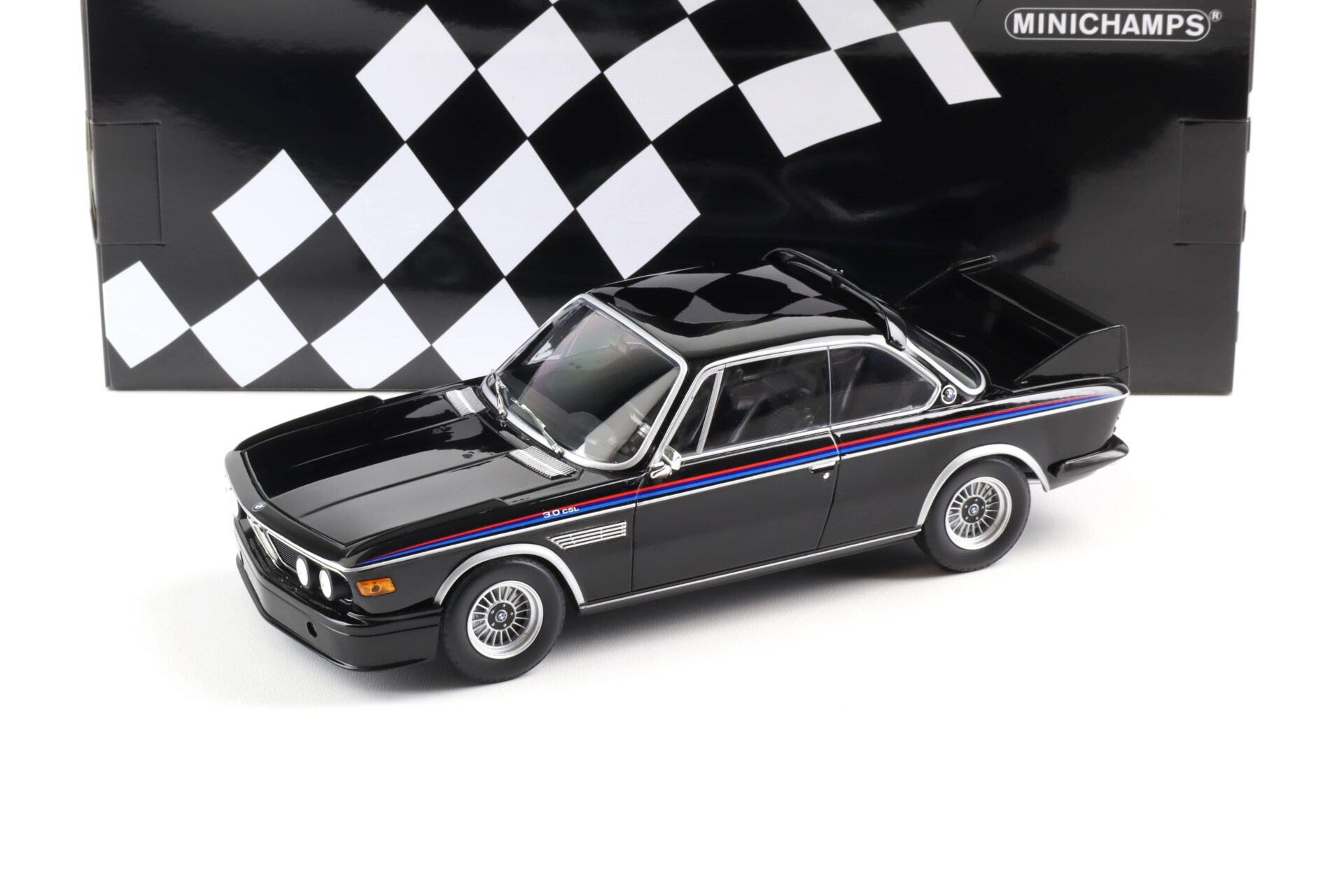 ID 104771 orig.jpg 1:18 Minichamps BMW 3.0 CSL Coupe E9 black 1973