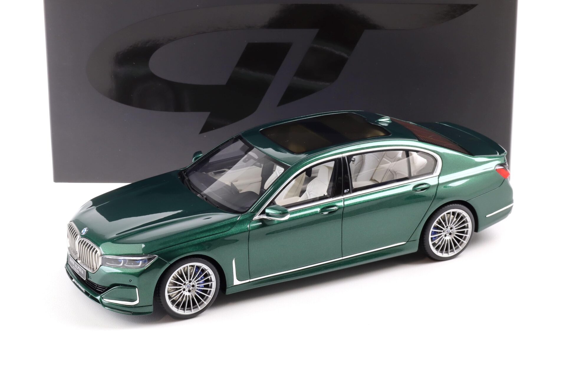 ID 104797 orig 1.jpg 1:18 GT Spirit GT942 BMW Alpina B7 Limousine 2022 green metallic