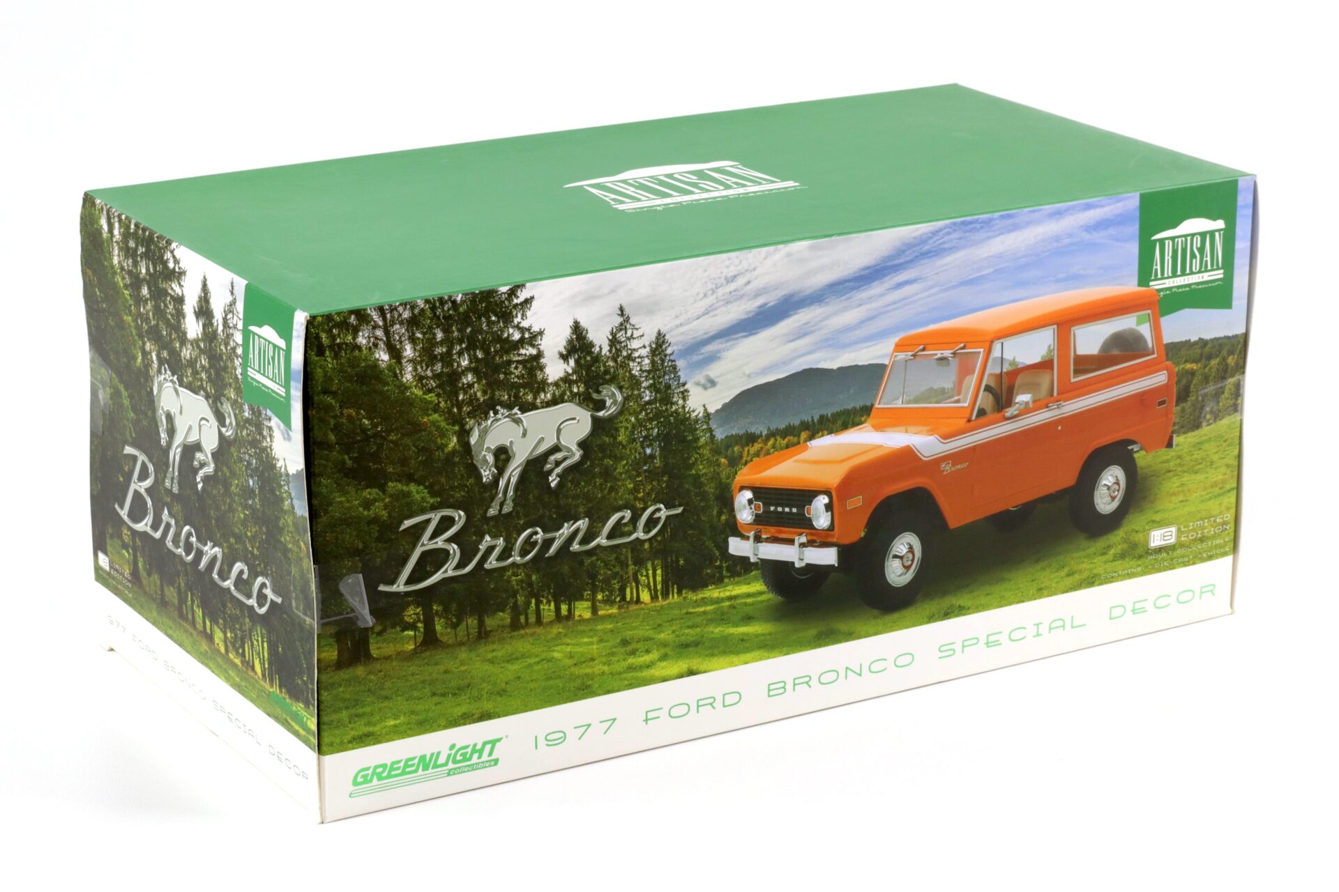 1:18 Greenlight 1970 Ford Bronco Special Decor orange/ white stripe
