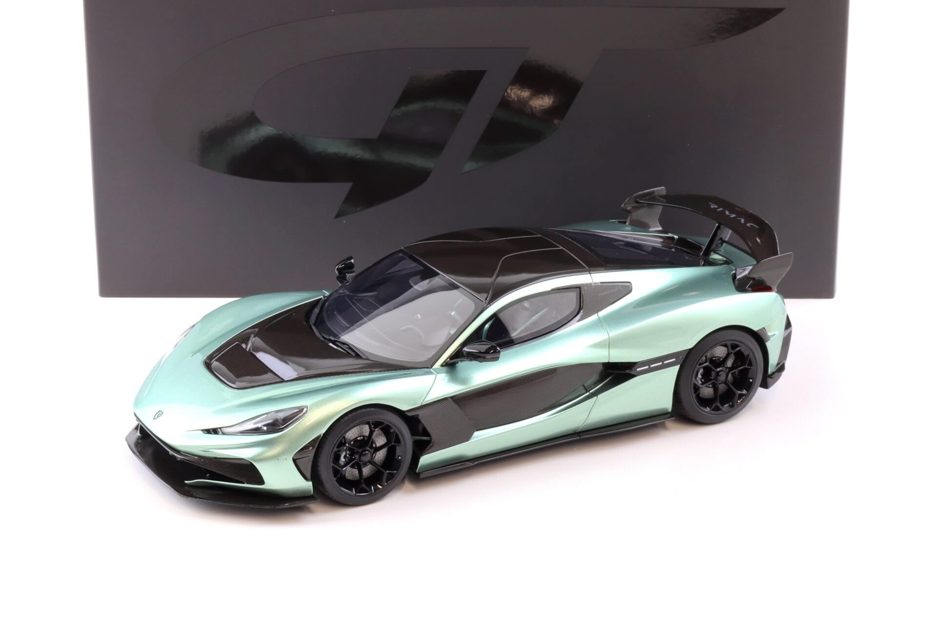 ID 105742 orig.jpg 1:18 GT Spirit GT547 RIMAC Nevera R Coupe green metallic 2024