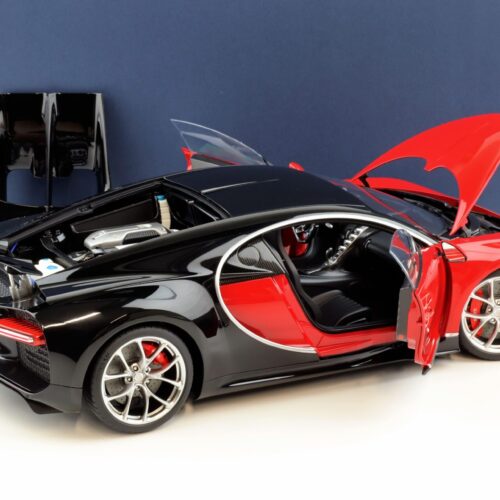 1:12 AUTOart Bugatti Chiron 2017 Italian red/ Nocturne black 12113