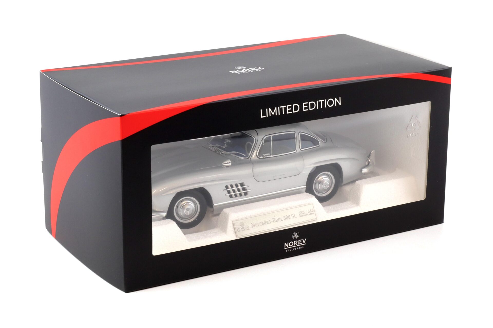 1:18 Norev Mercedes 300 SL Flügeltürer Gullwing 1954 silver/ blue interior - Limited 660 pcs.