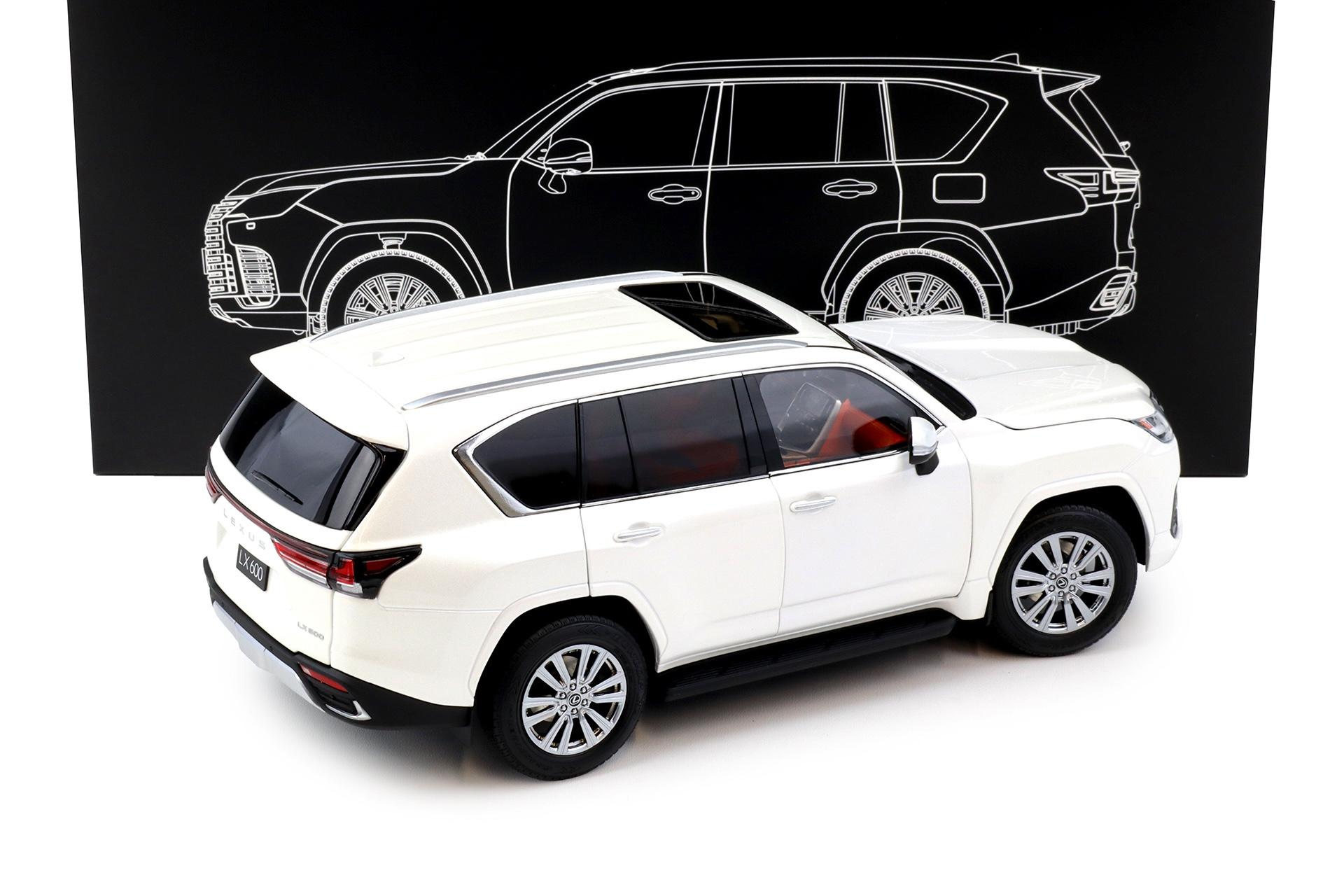 1:18 LCD Models Lexus LX600 SUV 2024 white LCD18021-WH