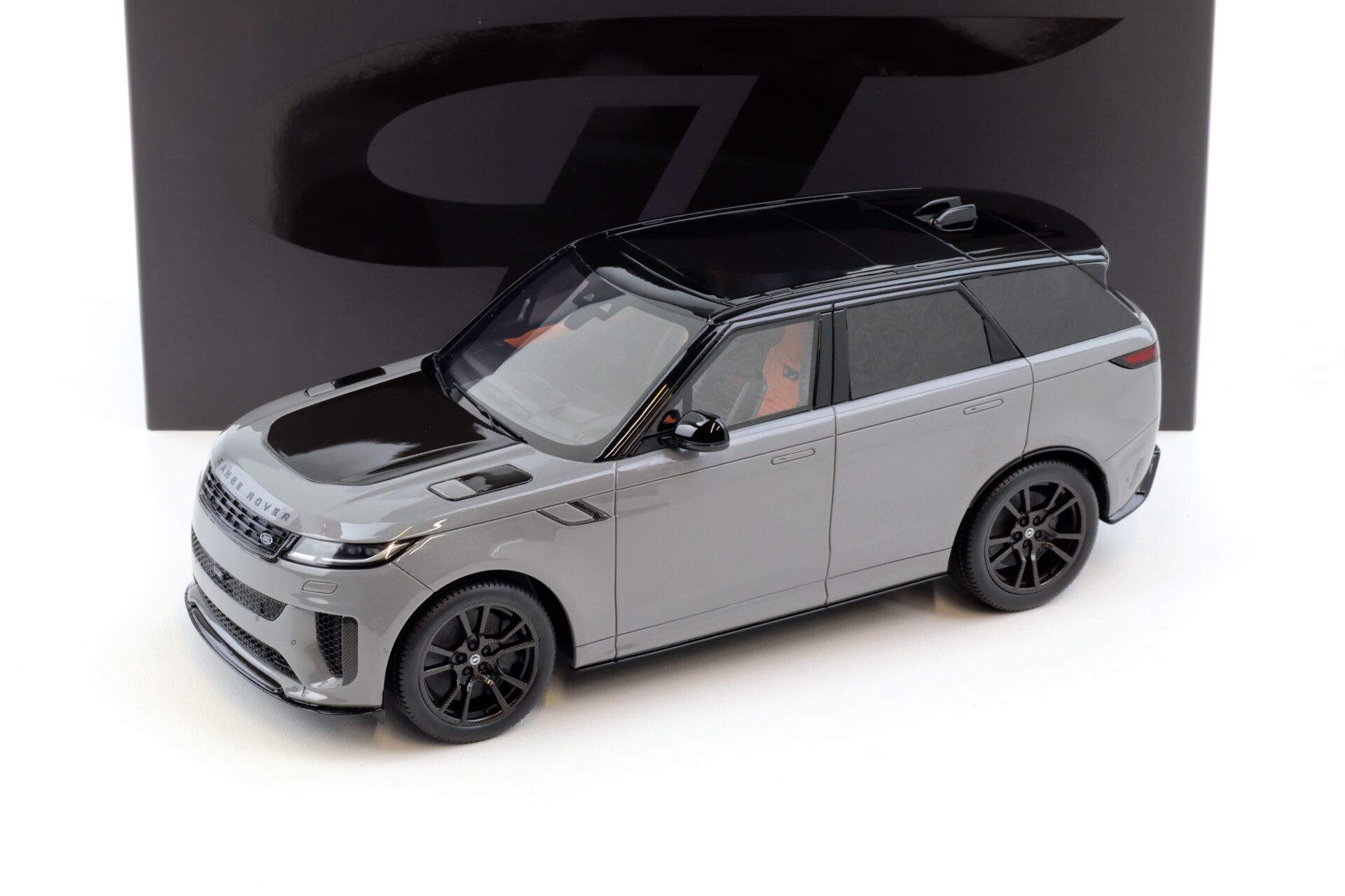 1:18 GT Spirit GT539 Range Rover Sport SV Edition Two Marl grey gloss 2024