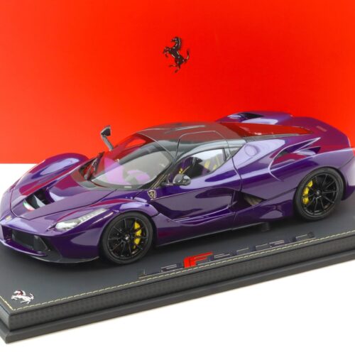 1:18 BBR Ferrari LaFerrari purple Dubai/ Viola Vio 2012 with Showcase - Limited 300 pcs.