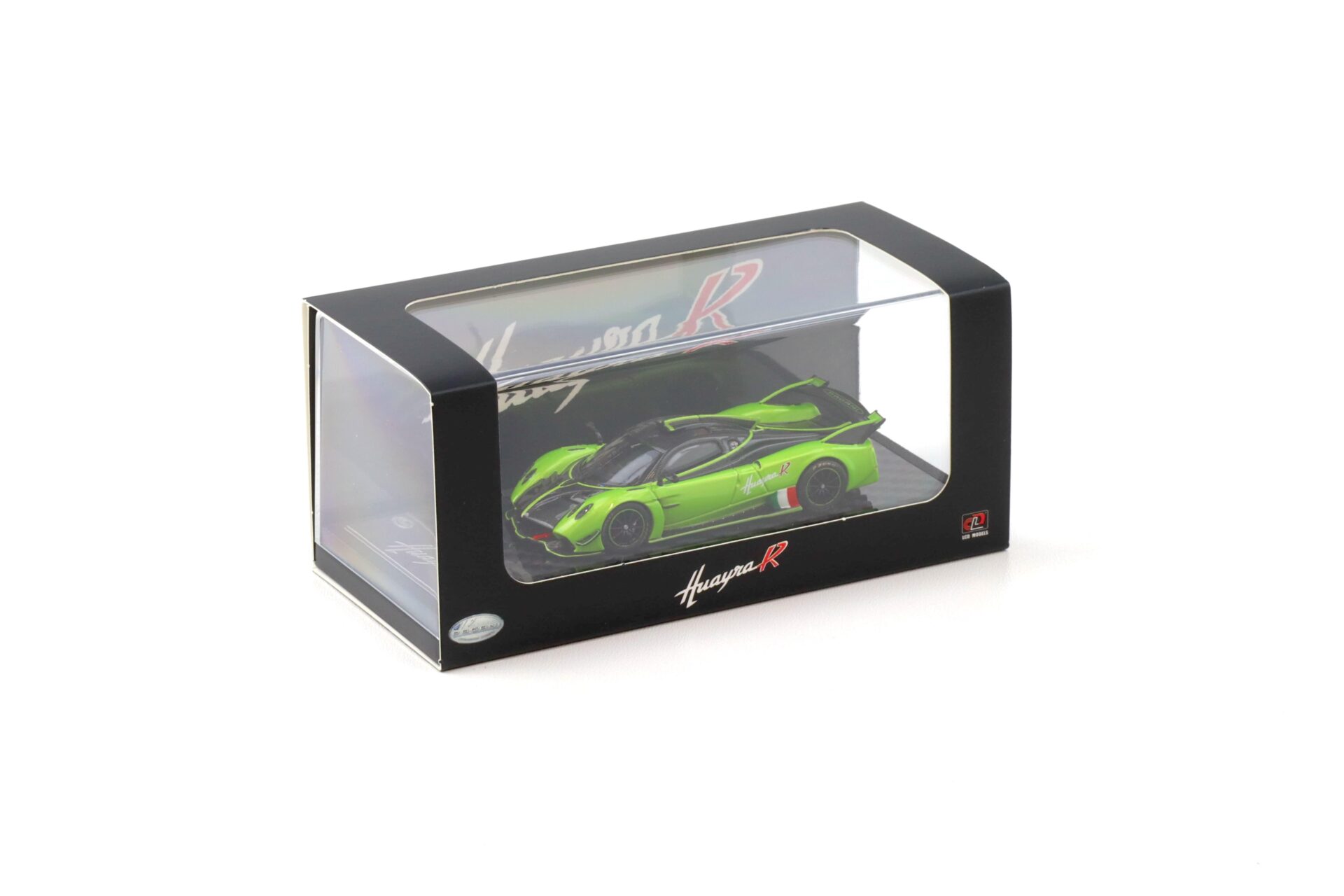 1:64 LCD Models Pagani Huayra R 2021 green/ Carbon LCD64028-GR