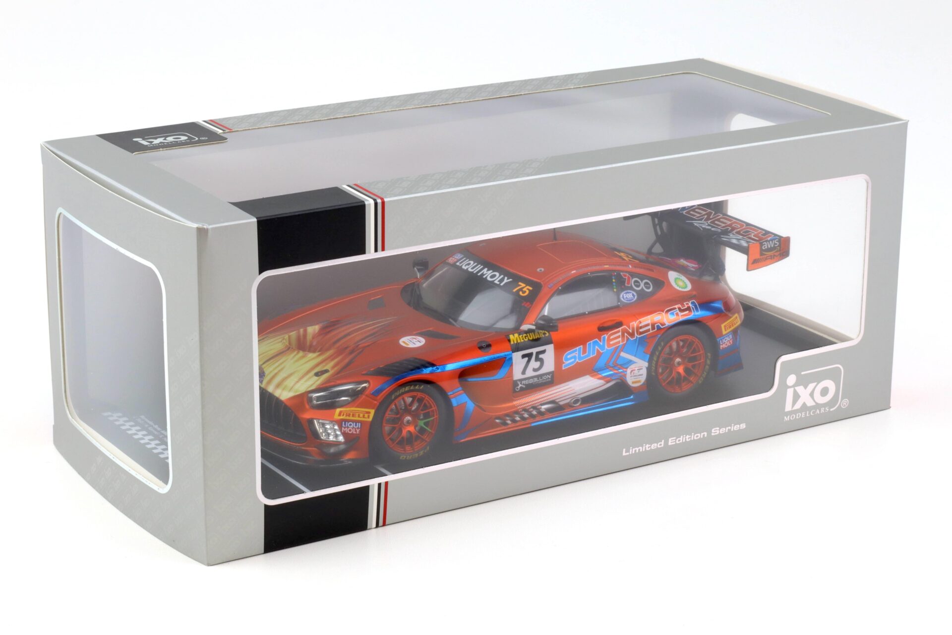1:18 IXO Mercedes AMG GT3 EVO Winner 12h Bathurst 2022 #75 SunEnergy