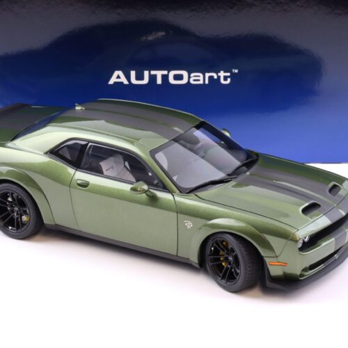 1:18 AUTOart Dodge Challenger SRT Jailbreak 2022 F8 green metallic 71761