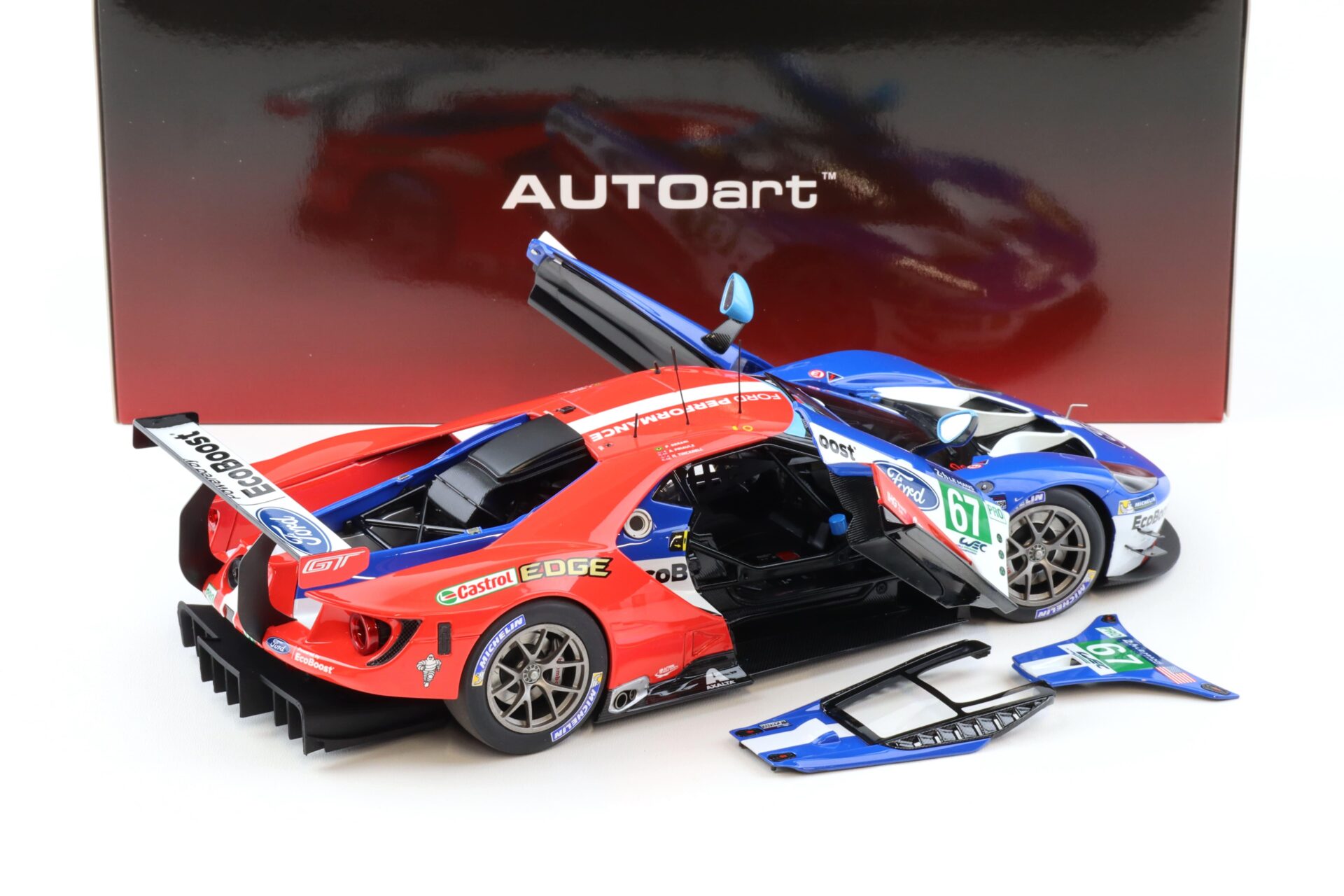 1:18 AUTOart Ford GT Le Mans LM 2017 #67 Derani/ Priaulx/ Tinckhell